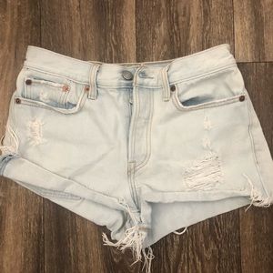 Levi’s wedgie shorts